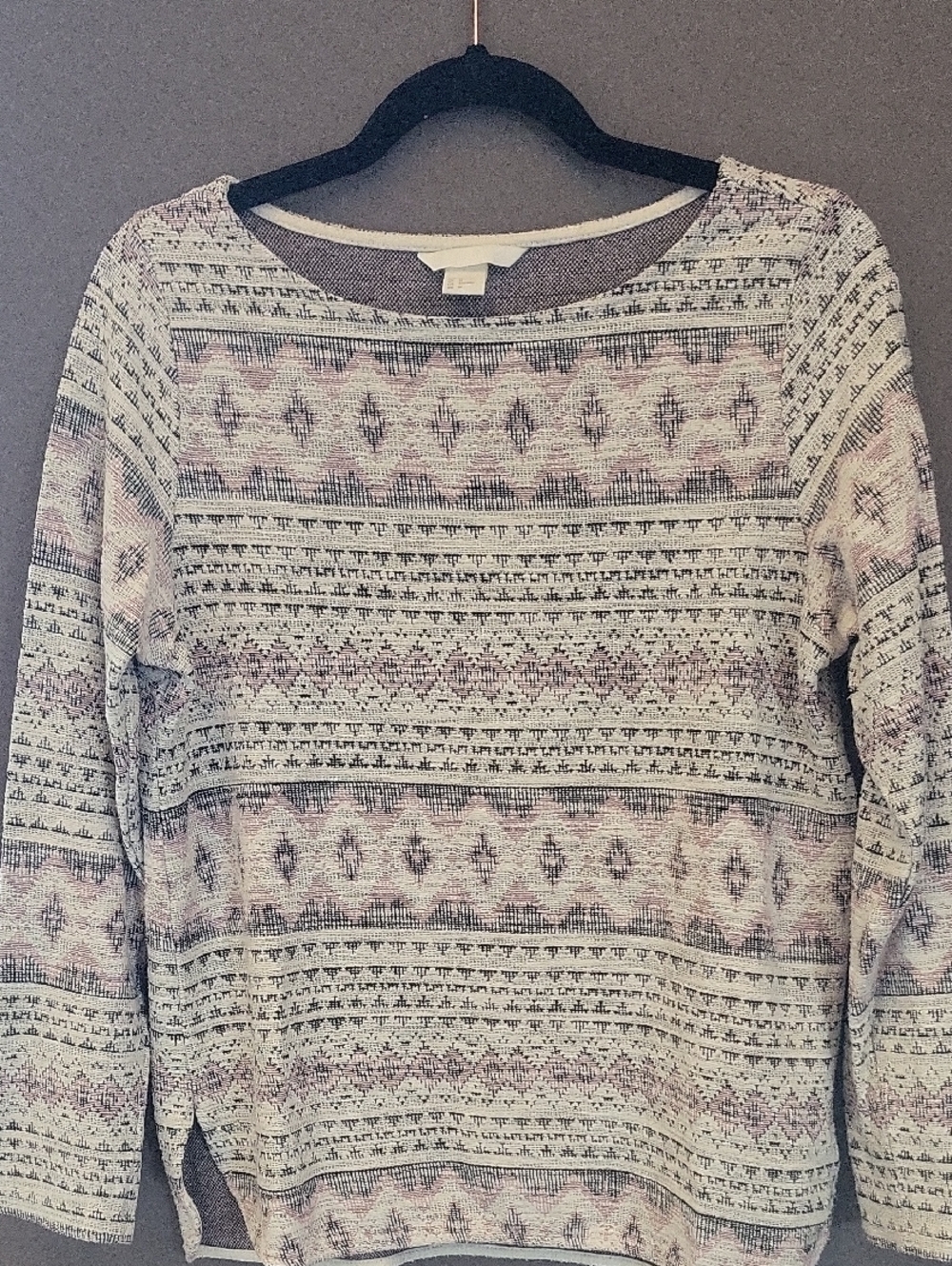 H&M Women's Patterned Crewneck Sweater in Light Pink and Gray